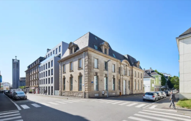  - LORIENT ()